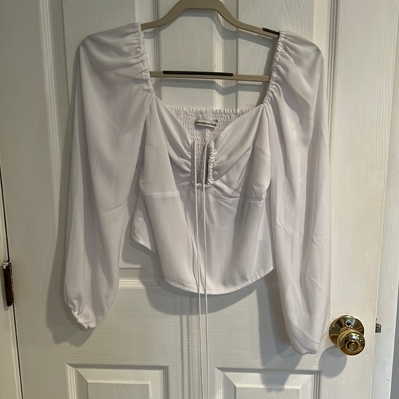 NWT Abercrombie top - Picture 1 of 4